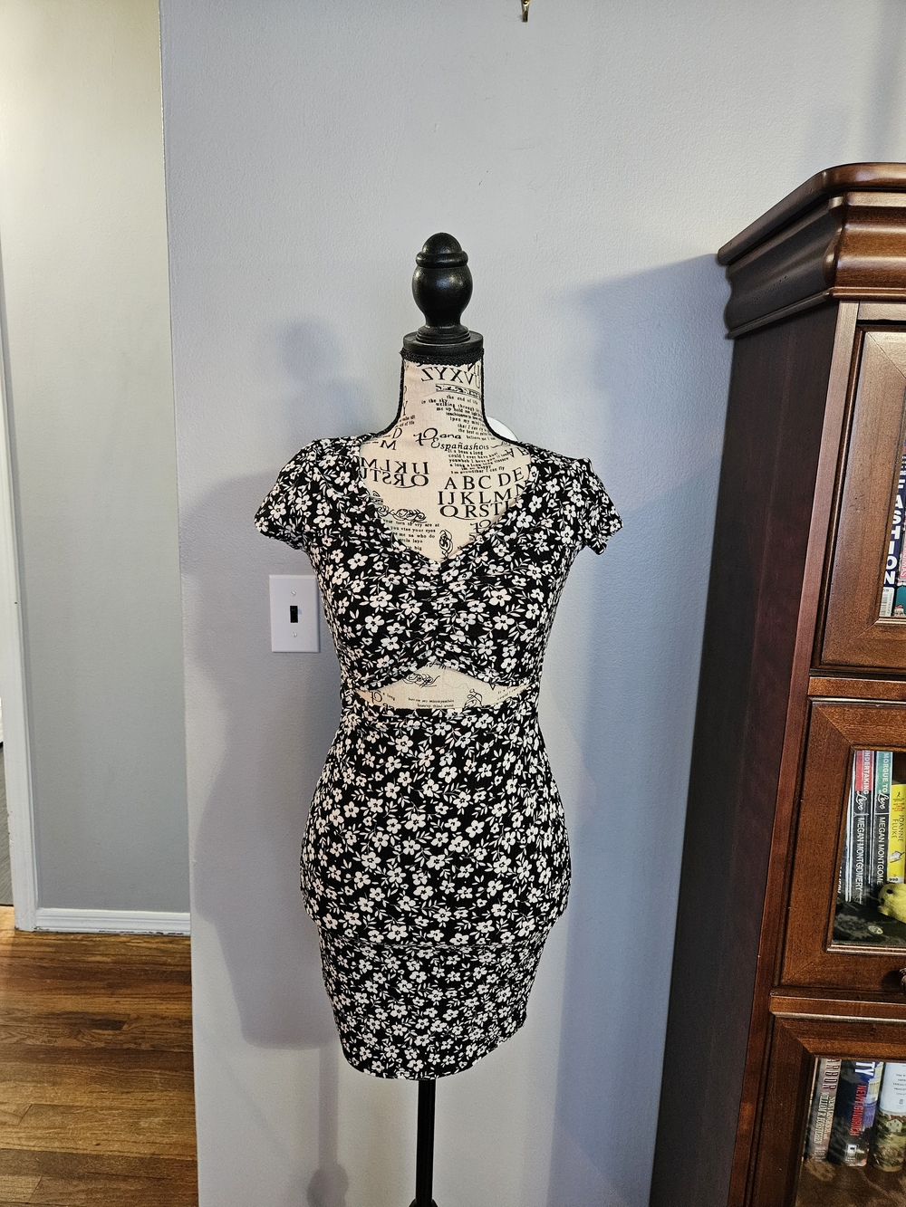 Black & White Floral Cutout Skirt Dress